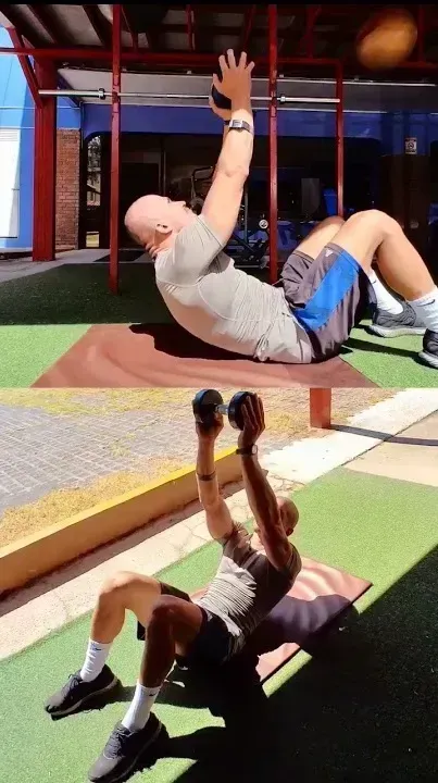 Normales Manos Arriba Con Manc