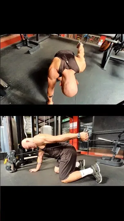 Patada Polea Hincado