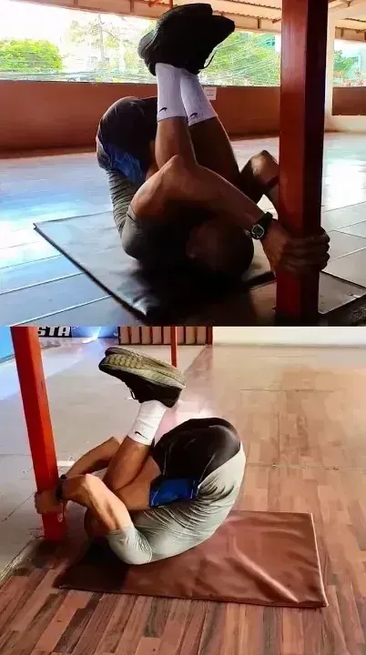 Inverted Crunch Raising Knees To Head